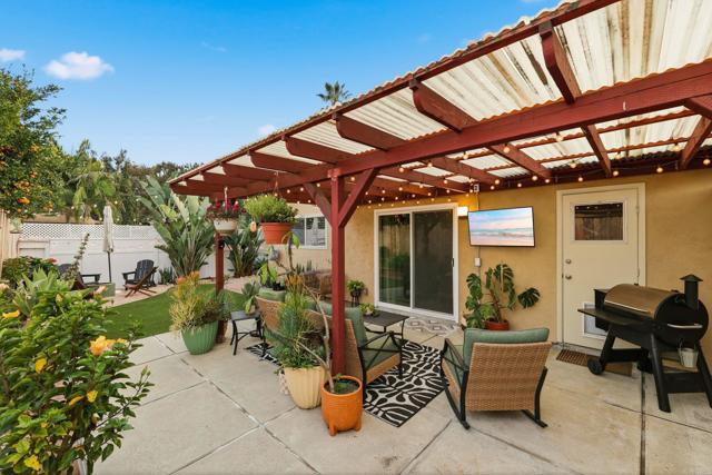 Detail Gallery Image 26 of 39 For 102 Magdalena Dr, Oceanside,  CA 92057 - 2 Beds | 1 Baths