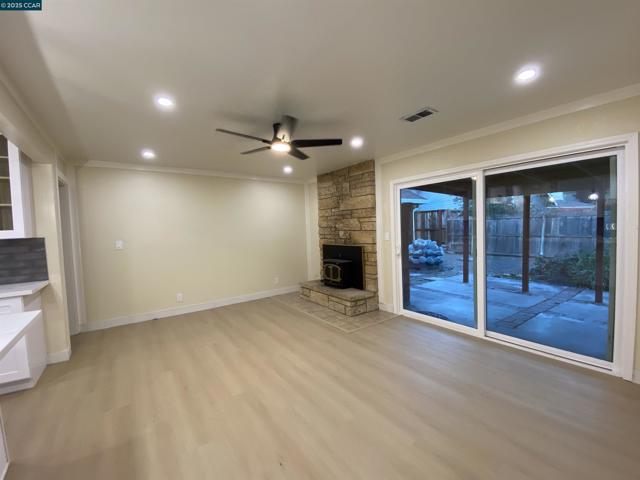 3063 Simas Ave, Pinole CA: https://media.crmls.org/mediaz/766cc665-0ce2-44ca-be93-07c4d76bbe56.jpg