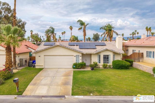 76954 Florida Avenue, Palm Desert CA: https://media.crmls.org/mediaz/766d9d2c-dee0-42e3-bf99-9de32a1cefee.jpg