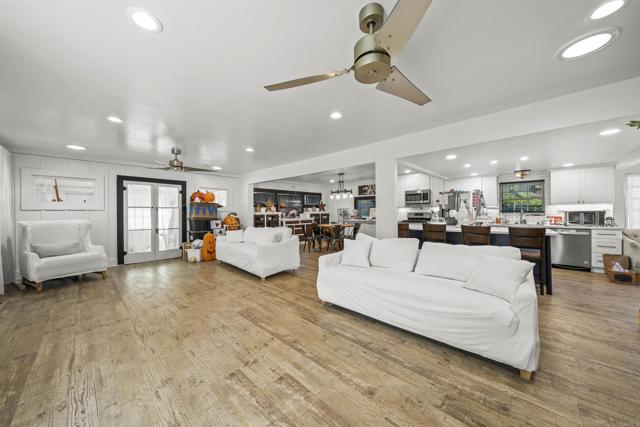 1210 Pine Dr, El Cajon, CA 92020 photo 15