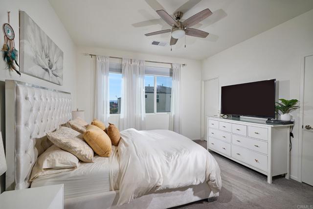 Detail Gallery Image 14 of 23 For 5204 Surfwalk Way #159,  San Diego,  CA 92154 - 4 Beds | 2/1 Baths