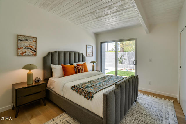 2839 N Davis Way, Palm Springs CA: https://media.crmls.org/mediaz/766fc88c-ec2b-4d43-be9f-dca800569f55.jpg