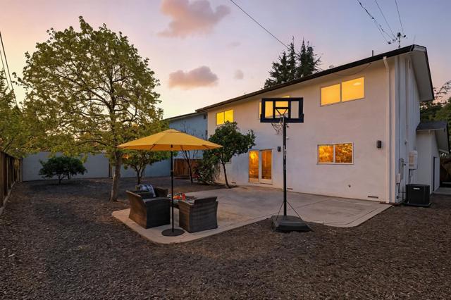 268 S Bernardo Avenue, Sunnyvale CA: https://media.crmls.org/mediaz/7670cd84-eb6c-42b7-9876-469ea9ac7893.jpg
