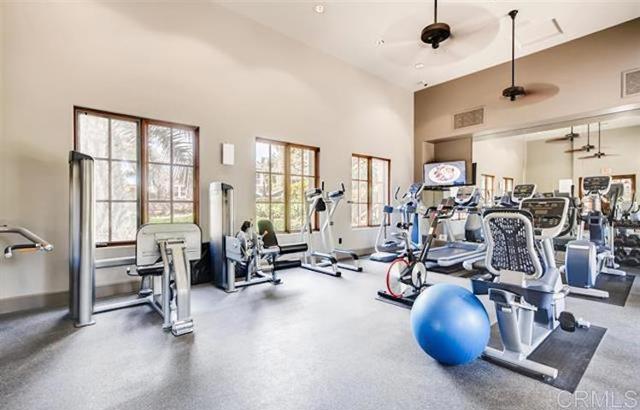 6851 Helenite Place, Carlsbad CA: https://media.crmls.org/mediaz/7672d3fa-d469-4066-a02c-c4b7480e1c03.jpg