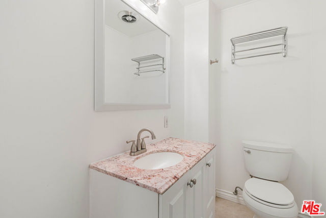 Drew Fenton | 574 Almar Avenue Pacific Palisades CA | MLS: 7469492