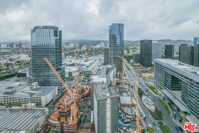 1 W Century Drive, Los Angeles CA: https://media.crmls.org/mediaz/76757b7f-38bb-4f0d-bc99-8e49e3685cc5.jpg