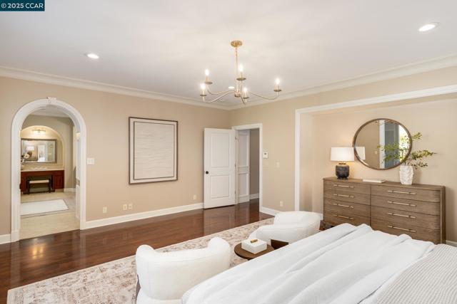 206 Glory Lily Ct, San Ramon CA: https://media.crmls.org/mediaz/767620cc-3a24-40dd-8484-a58fc3998c91.jpg