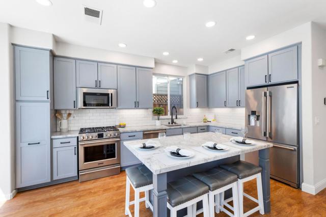 4681 La Crescent Loop, San Jose CA: https://media.crmls.org/mediaz/76767477-1ad7-4d78-90af-b5732804215b.jpg
