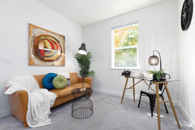 733 E Evelyn Avenue, Sunnyvale CA: https://media.crmls.org/mediaz/7678650f-fac4-4fef-8b22-8fc1940f3607.jpg