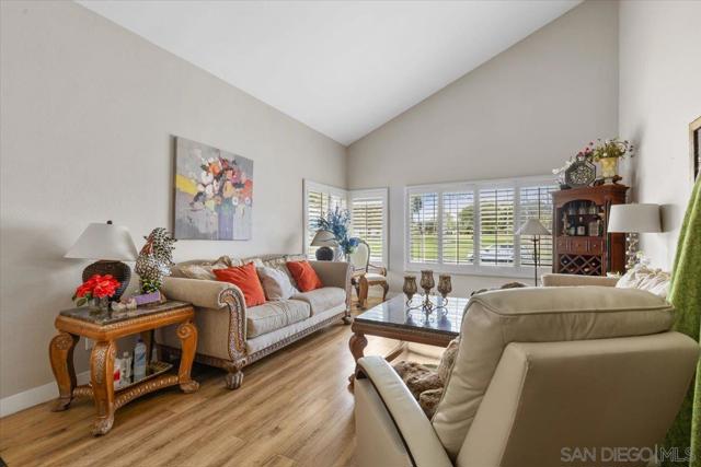 1059 Buena Vista Way, Chula Vista CA: https://media.crmls.org/mediaz/767ace77-d937-4516-87d1-4348e4cd931b.jpg