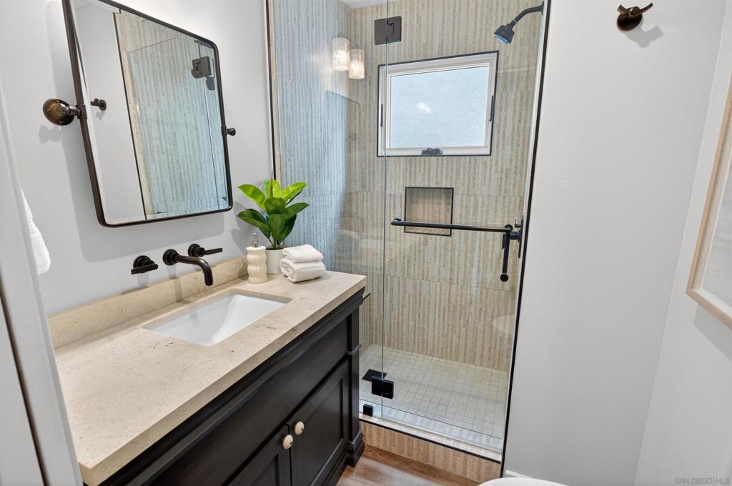 3828 Mission Blvd - photo 19