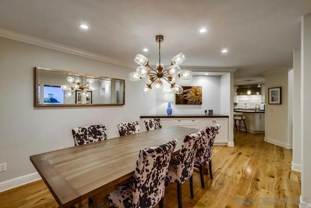 7651 Country Club Drive, La Jolla CA: https://media.crmls.org/mediaz/767b624d-0763-446d-b403-75ae94822276.jpg
