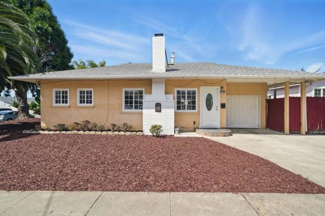 27239 Dunbar Place, Hayward CA: https://media.crmls.org/mediaz/767b8165-2518-4819-925b-bf0ed75e3aa2.jpg