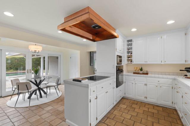 20290 Argonaut Drive, Saratoga CA: https://media.crmls.org/mediaz/767ba883-f46c-4e8c-af4c-bcfdd04ce3f5.jpg
