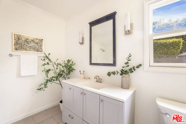 2590 Armacost Avenue, Los Angeles CA: https://media.crmls.org/mediaz/767d5ef1-a0f1-46a5-b586-54c6feef3f81.jpg