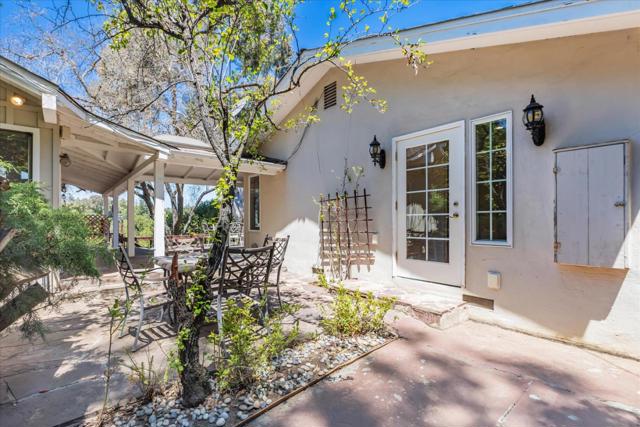 5824 Arboretum Drive, Los Altos CA: https://media.crmls.org/mediaz/767f133f-8b7b-457b-bb4c-d989829cfdcb.jpg