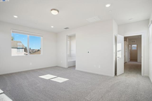 5337 Cardinal St, Antioch CA: https://media.crmls.org/mediaz/767f31ca-7399-438e-b21a-63b0c205651f.jpg