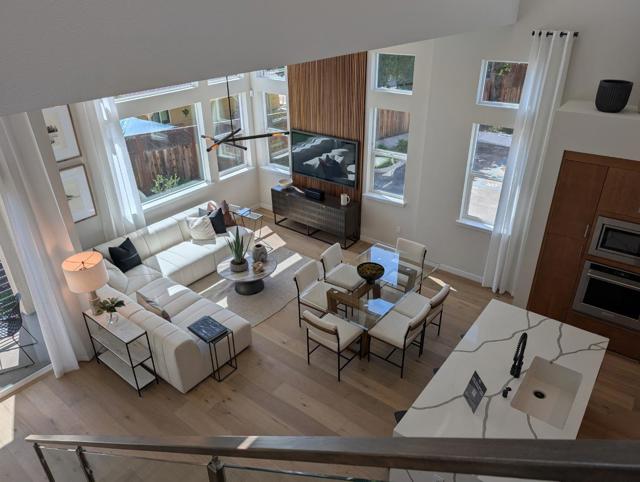 11050 Maple Place, Saratoga CA: https://media.crmls.org/mediaz/767f8a34-09a2-4bb4-9309-ebc3a4be53bb.jpg