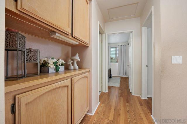 13351 Darview Ln, San Diego CA: https://media.crmls.org/mediaz/767fbacf-7848-497a-bca6-4bf09e1985d3.jpg