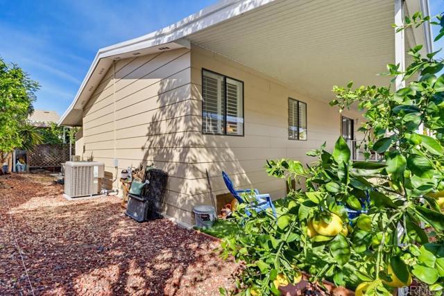 Detail Gallery Image 32 of 54 For 5229 Don Valdez Dr, Carlsbad,  CA 92010 - 2 Beds | 2 Baths