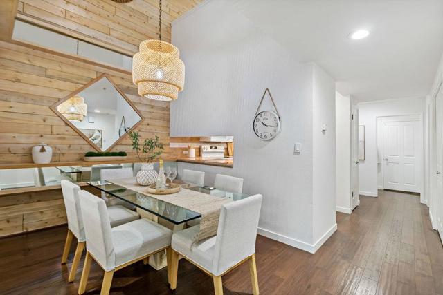502 W Sunnyoaks Avenue, Campbell CA: https://media.crmls.org/mediaz/76804702-b2e0-4c3e-9631-2397060daaf9.jpg