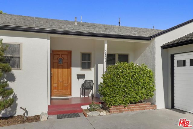 6468 Mclennan Avenue photo 2
