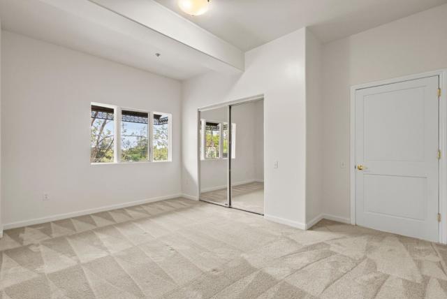 200 Sheridan Avenue, Palo Alto CA: https://media.crmls.org/mediaz/7680e968-8d65-463f-8199-3cfa05b17a7c.jpg