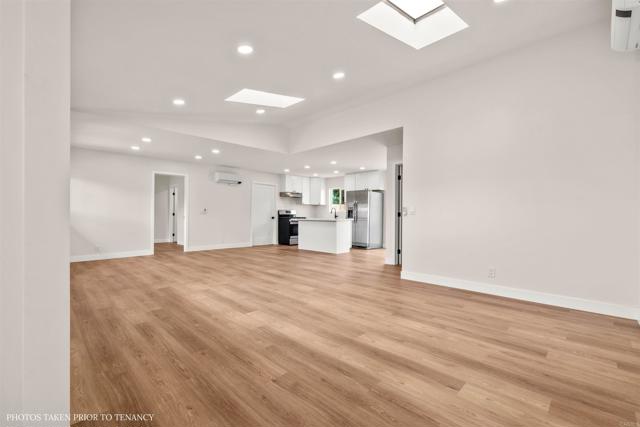 Detail Gallery Image 5 of 18 For 5372 Barstow St, San Diego,  CA 92117 - 4 Beds | 2 Baths