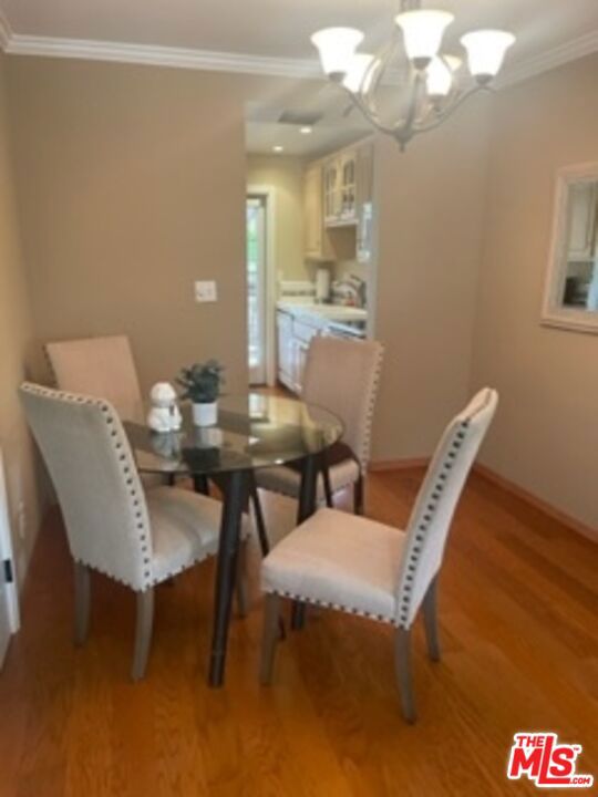 4845 Maytime Lane, Culver City CA: https://media.crmls.org/mediaz/76836cec-217f-411f-a891-fbbd860651a5.jpg