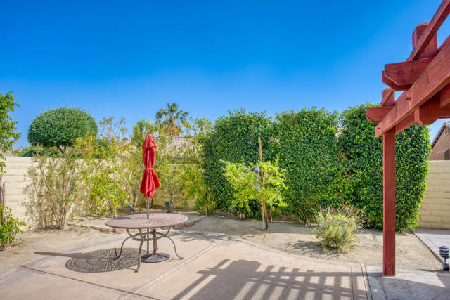 Image 42 of 49 For 44450 Ocotillo Drive