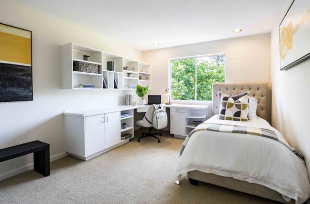 590 Military Way, Palo Alto CA: https://media.crmls.org/mediaz/7683f375-916e-47a6-b426-a861eb3455d7.jpg