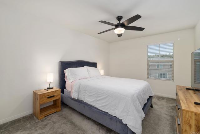 Image 18 of 27 For 27924 Barley Ct.