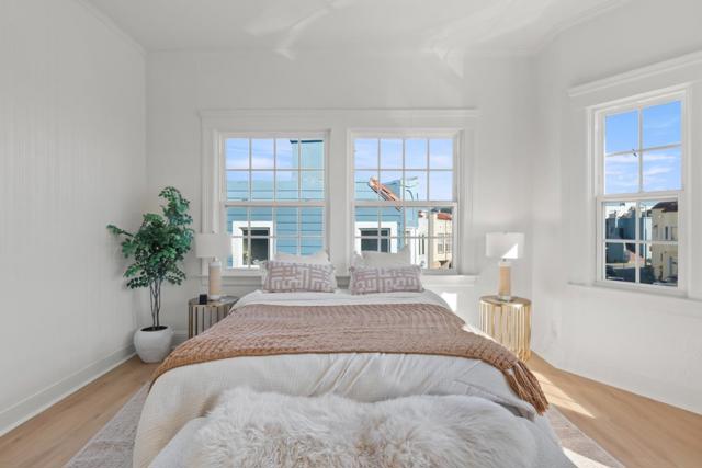 245 Silver Avenue, San Francisco CA: https://media.crmls.org/mediaz/768637ba-3c13-4c32-9291-4d7b5043341b.jpg