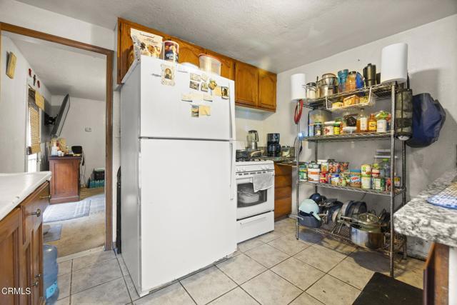8590 N Ventura Avenue, Ventura CA: https://media.crmls.org/mediaz/76866836-c27b-46c3-b1cc-d80581045d9e.jpg