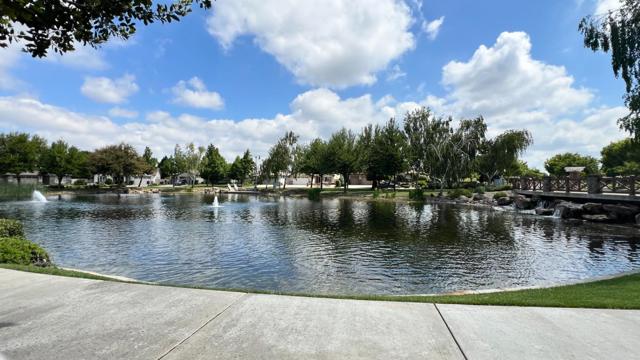 2671 Glen Echo Lane, Manteca CA: https://media.crmls.org/mediaz/7688057e-06c2-445a-8606-78baffd56ab1.jpg
