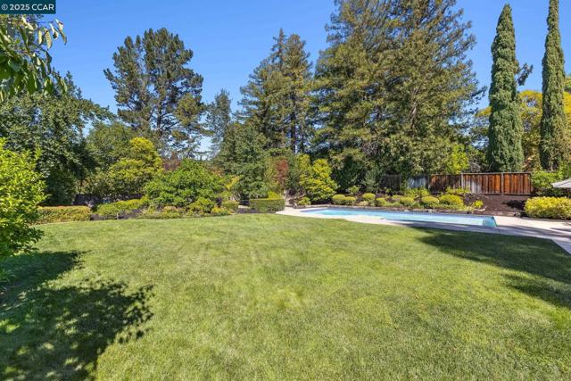 800 El Capitan Drive, Danville, California 94526, 4 Bedrooms Bedrooms, ,2 BathroomsBathrooms,Single Family Residence,For Sale,El Capitan Drive,41112507