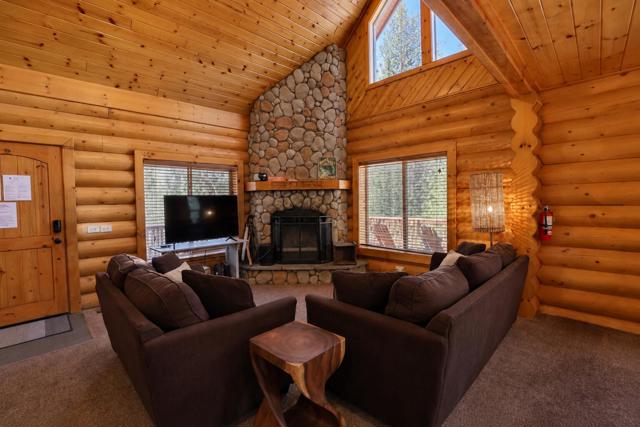 656 Saint Moritz Drive, Big Bear, CA 92315