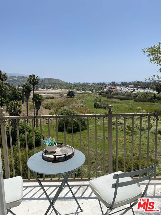 Drew Fenton | 23901 Civic Center Way Malibu CA | MLS: 7355618