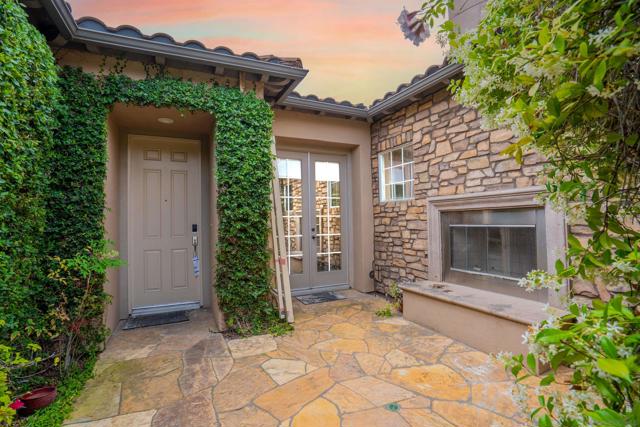 1052 Mountain Ash Ave, Chula Vista CA: https://media.crmls.org/mediaz/768b28b3-65c2-4e23-9c6c-1c7e8cfff1ad.jpg