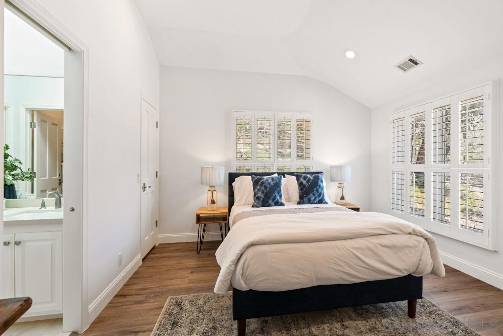 MLS #250041156SD image #41