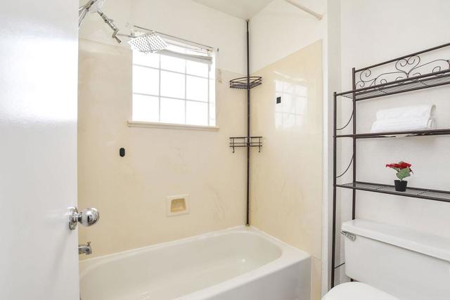 4409 Shannondale Drive, Antioch CA: https://media.crmls.org/mediaz/768c1c62-d283-41db-9772-807b84136701.jpg