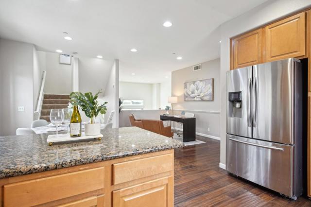 2801 Lavender Terrace, San Jose CA: https://media.crmls.org/mediaz/768d5b27-2ce9-454a-802f-dd734f721a2b.jpg
