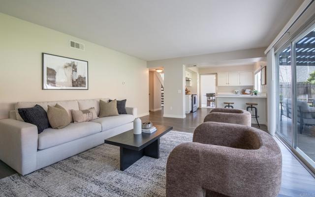 Image 12 of 33 For 2940 Gaviota Circle