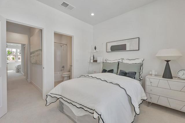146 Oak Circle, Walnut Creek CA: https://media.crmls.org/mediaz/768dd78b-fbc1-4c30-bb78-51a960d55799.jpg