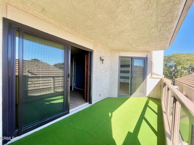 728 Island View Circle, Port Hueneme CA: https://media.crmls.org/mediaz/768e7fc0-b989-4ad6-bf98-e082af7767f6.jpg