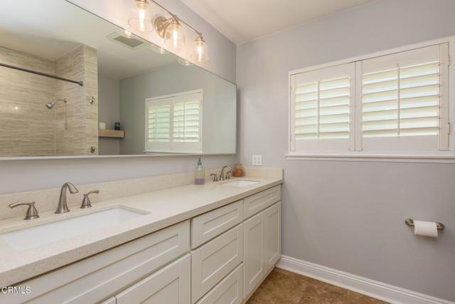 1091 Bradford Avenue, Camarillo CA: https://media.crmls.org/mediaz/768f3f0f-09f6-49f8-9886-c87f14b6f08f.jpg