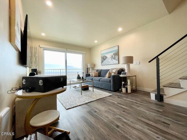 Detail Gallery Image 13 of 39 For 343 E Surfside Dr, Port Hueneme,  CA 93041 - 2 Beds | 2 Baths