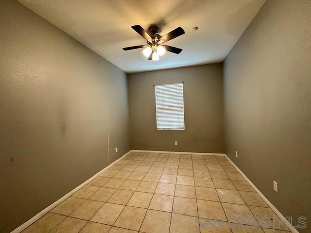 1299 BLUE JEAN WAY #1, Chula Vista CA: https://media.crmls.org/mediaz/769181dc-8cfa-4d69-a86b-55e1906eaf90.jpg