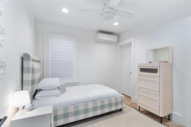 Detail Gallery Image 31 of 48 For 818 7th St, Coronado,  CA 92118 - 4 Beds | 2 Baths