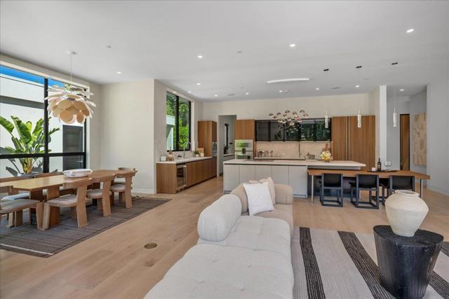 88 Tuscaloosa Avenue, Atherton CA: https://media.crmls.org/mediaz/7691ee07-729b-4168-b8df-e9f16e7cb2d0.jpg